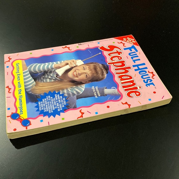 Full House Stephanie #9: Getting Even with the Flamingos - Paperback Novel - Picture 4 of 8